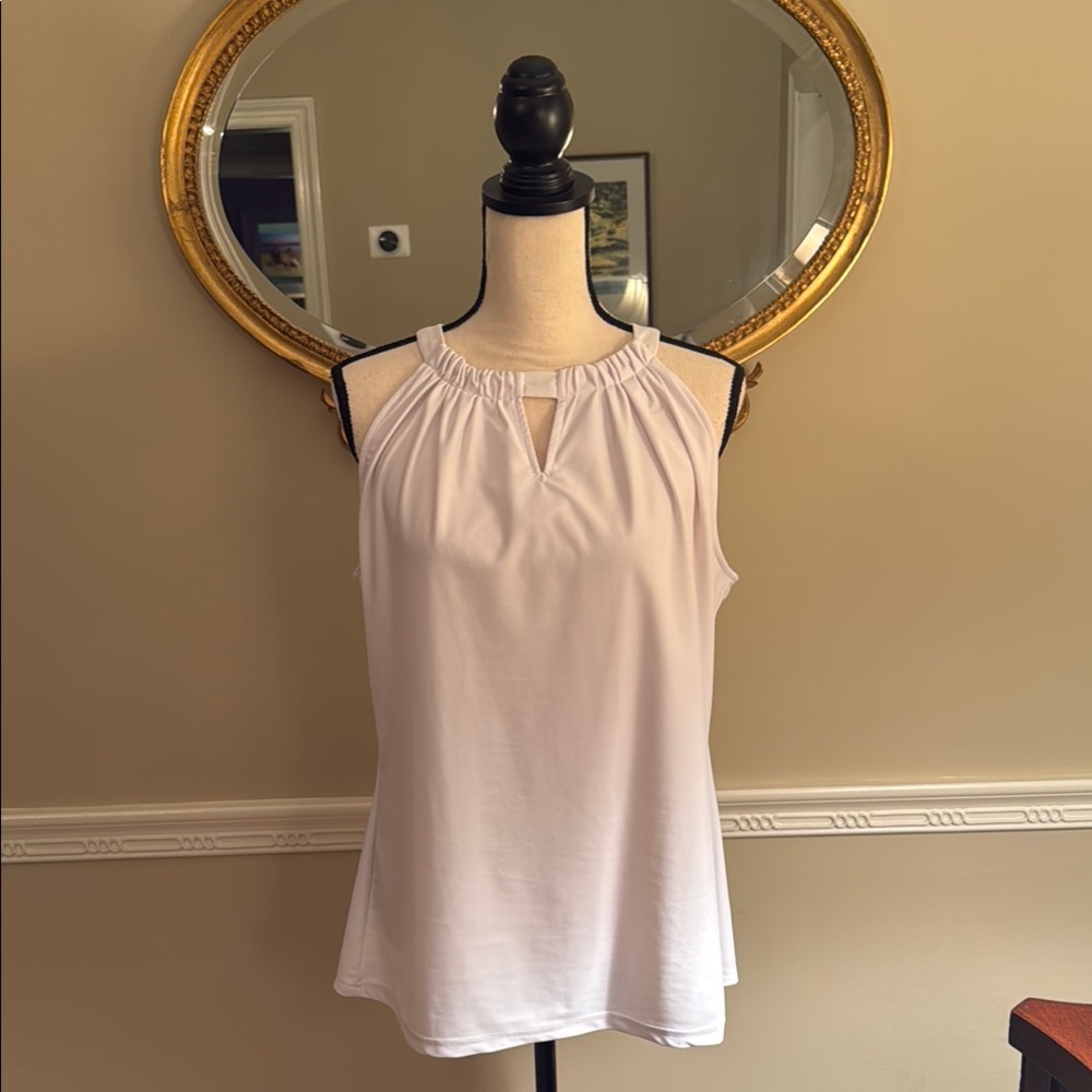 Aryeh Elegant White Sleeveless Top. Size XL. Excellent Condition. Worn Once.